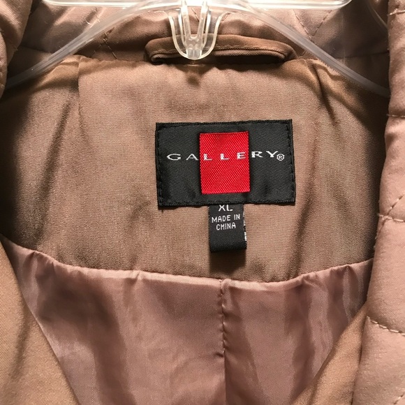 Gallery Size XL Taupe “Quilted” Pattern Jacket - Picture 3 of 16